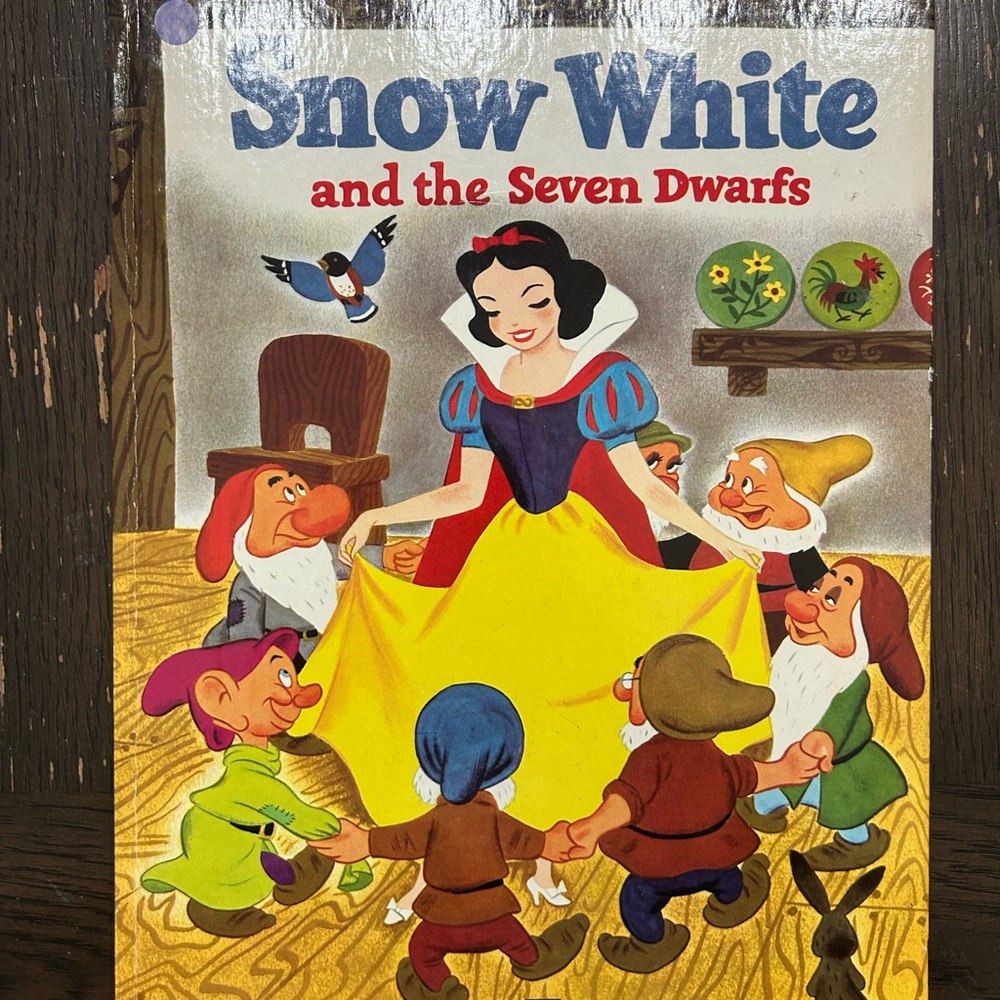 Vintage Snow White and the Seven Dwarfs Book